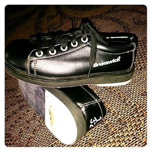 Brunswick Black bowling shoes size 1